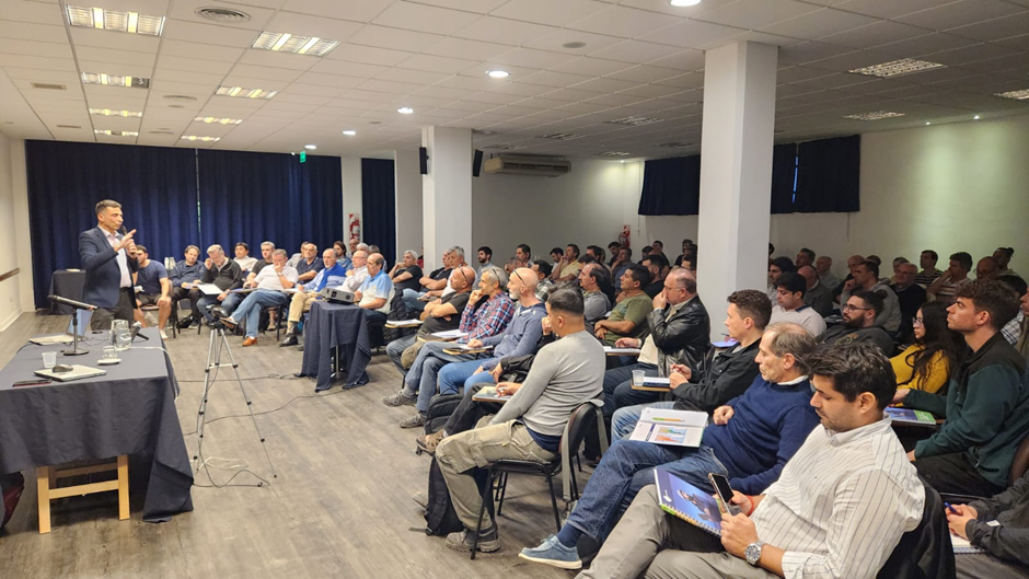 Comenzó el curso de fotovoltaica en el COPITEC con amplia convocatoria